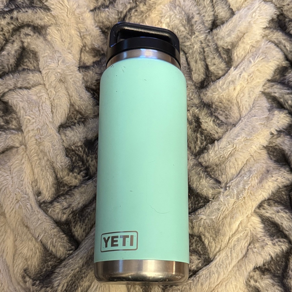 YETI Mint Stainless Steel water Bottle